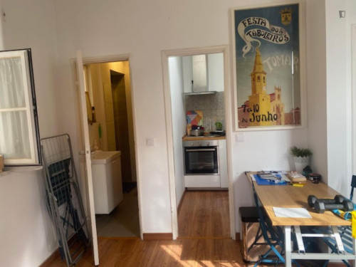 Epic 1 Bedroom Apartment with a balcony close to NOVA Medical School