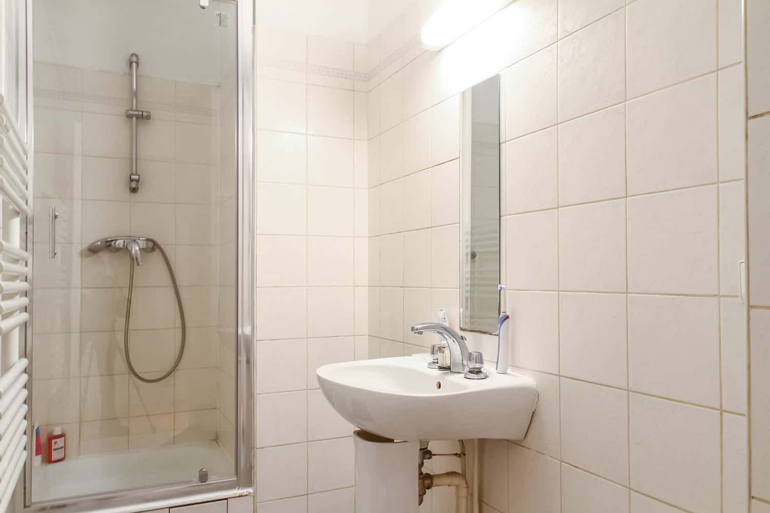  Beautiful Bright Room 11m²  -  Beautiful bright room 11m²  - Gallery -  3