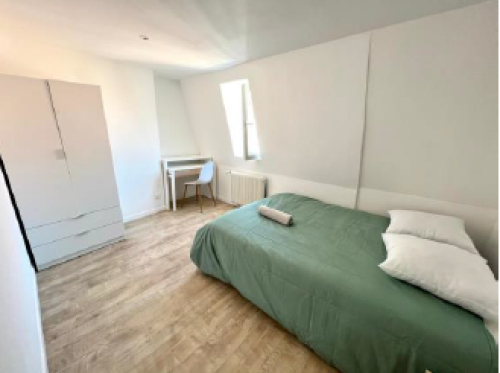 Logement en colocation pour 5 personnes de 110m²