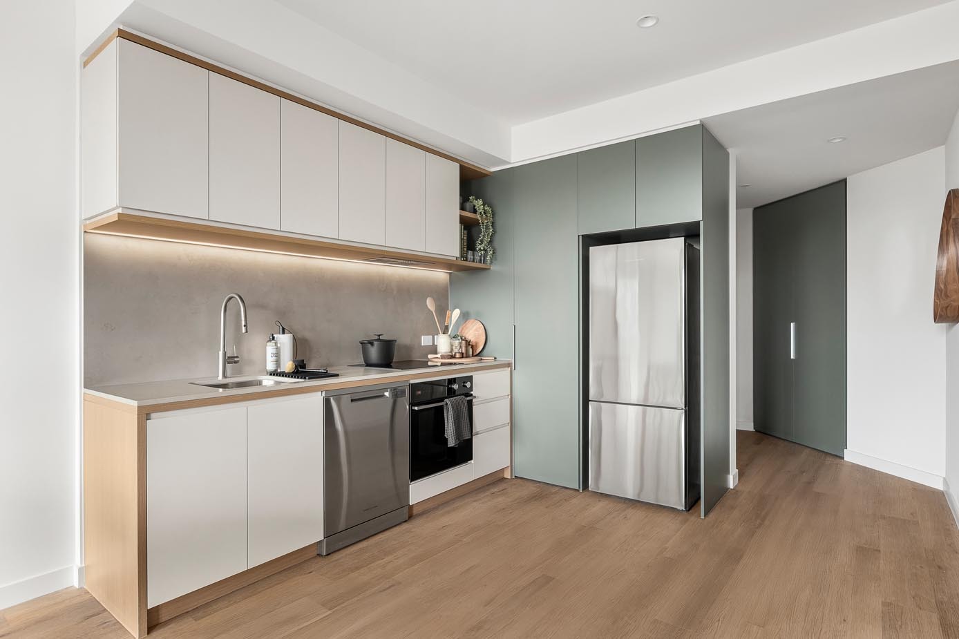  1 Bed 1 Bath With Study - Unfurnished  -  Caulfield Place  - Gallery -  3