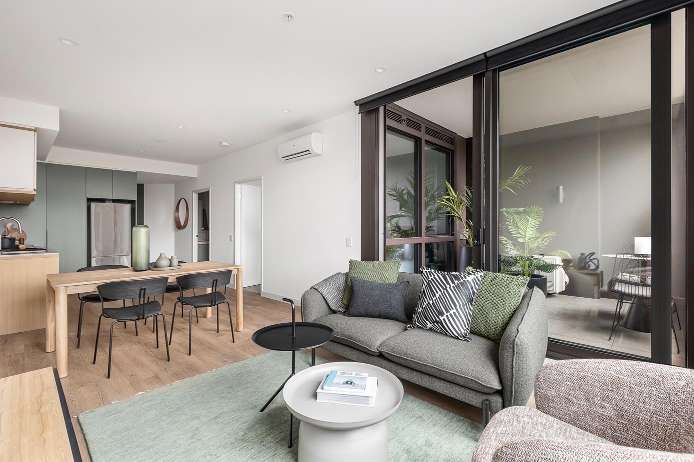  1 Bed 1 Bath With Study - Furnished  -  Caulfield Place  - Gallery -  5