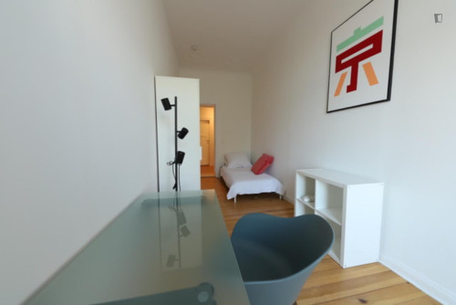 Bright single bedroom in the Wedding district