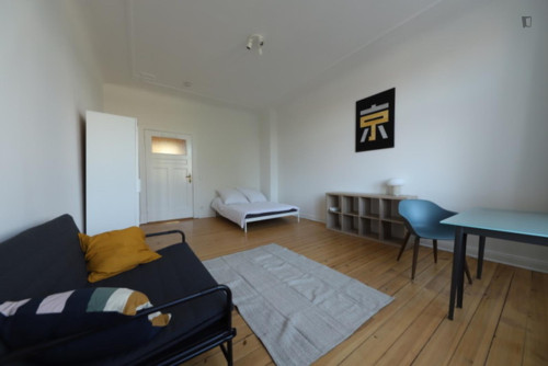 Welcoming single bedroom in the Wedding district