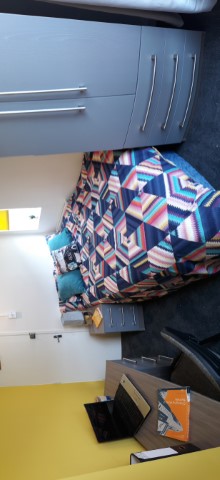 4 Bedrooms - Shared Kitchen, Bathroom & Lounge - 7