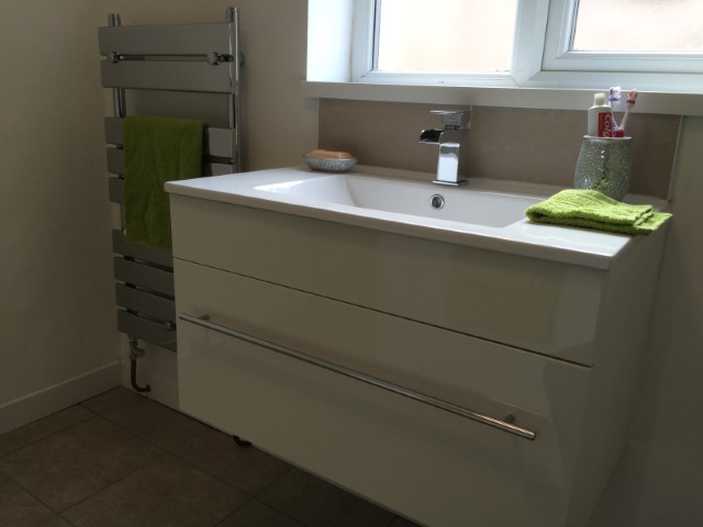 4 Bedrooms - Shared Kitchen, Bathroom & Lounge - 11