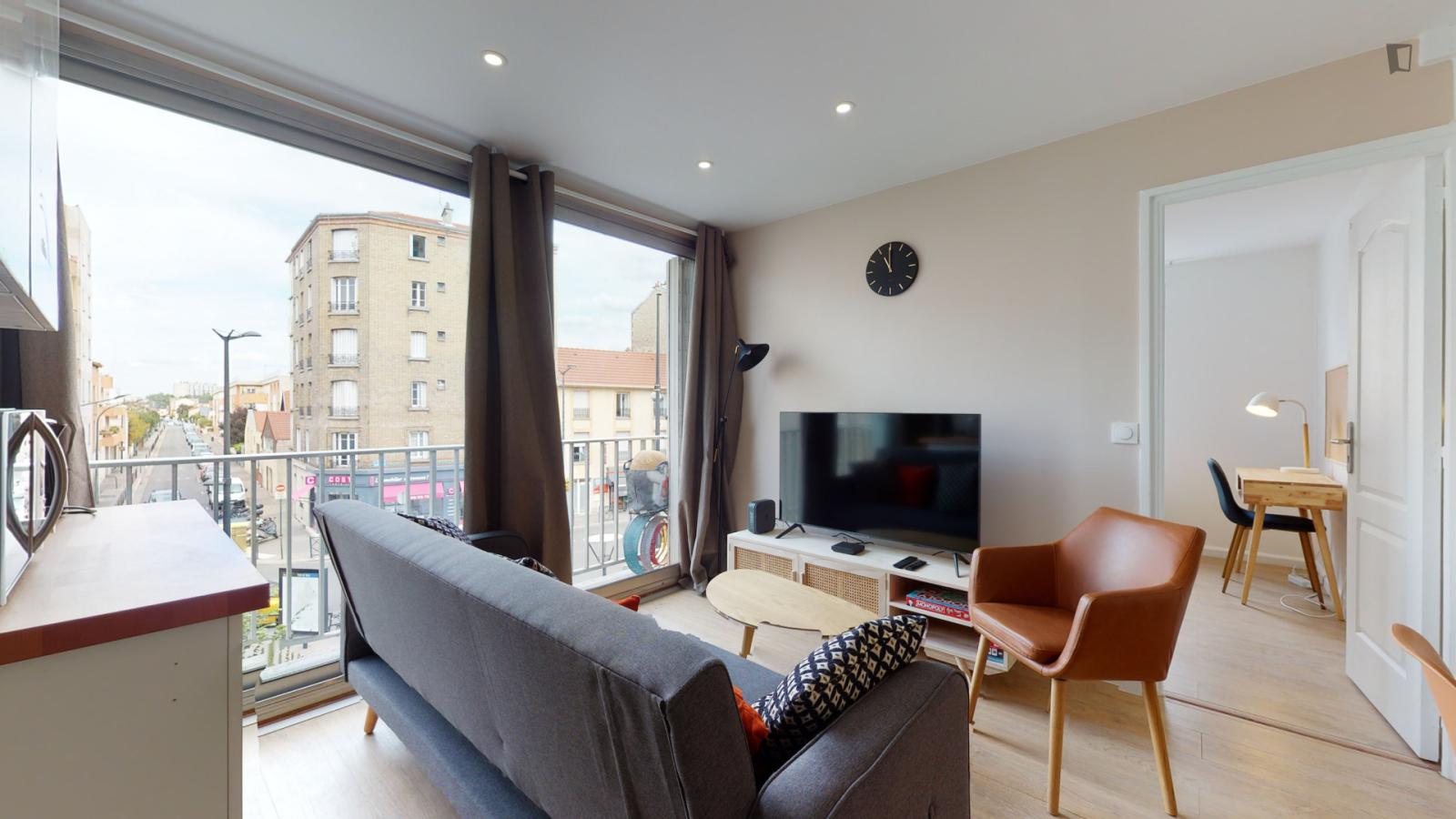 Pleasant double bedroom near the Bois-Colombes train station