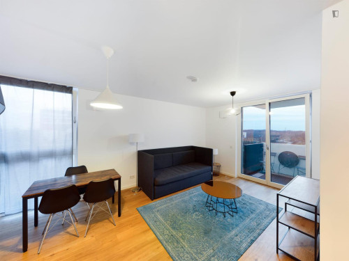 Unfurnished 1-bedroom apartment in Herzberge