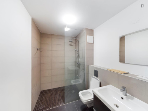 Unfurnished 1-bedroom apartment in Herzberge