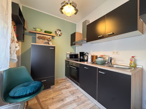 Modern home for business travelers and couples - Gallery - 12