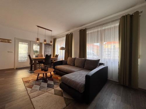 Modern home for business travelers and couples - Gallery - 10
