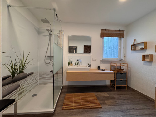 Modern home for business travelers and couples