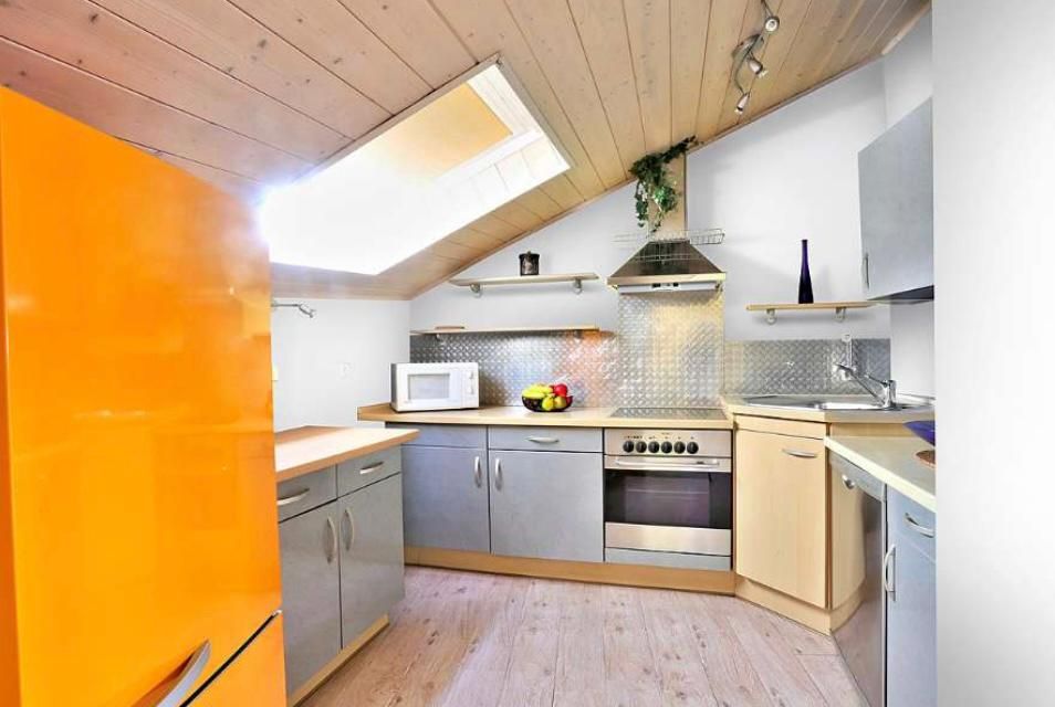  Charming Apartment With A Balcony In The Heart Of Hoffenheim  -  Charming apartment with a balcony in the heart of Hoffenheim  - Gallery -  15
