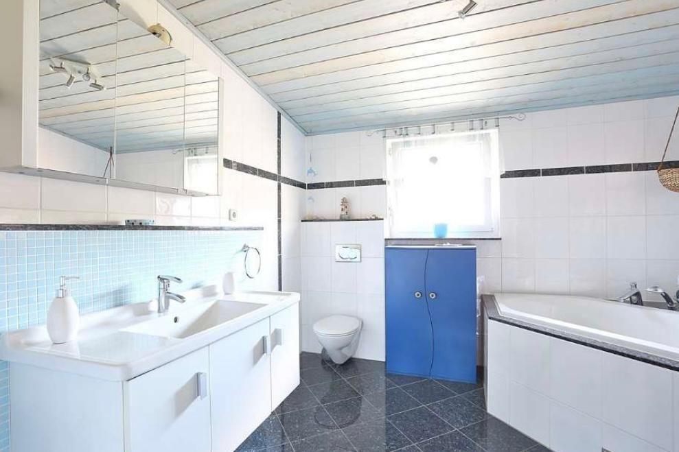  Charming Apartment With A Balcony In The Heart Of Hoffenheim  -  Charming apartment with a balcony in the heart of Hoffenheim  - Gallery -  16
