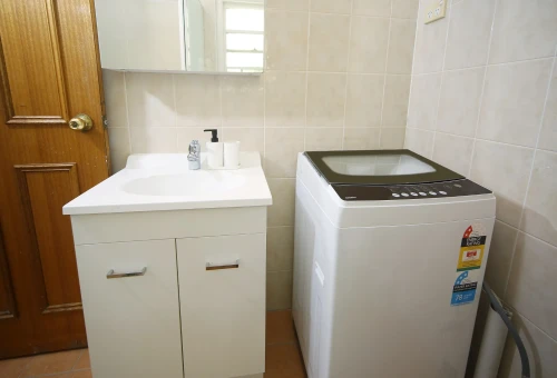 Enmore, Sydney - On-site Facilities