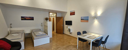 Fully furnished studio apartment, terrace, car parking, central located, clinic-center (EK/OSK) by foot