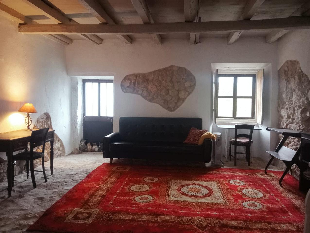  Bed In A 3-Bed Mixed Gender Room  -  Elegant Coliving with Nature Adventures in Venda Nova Community Home  - Gallery -  17
