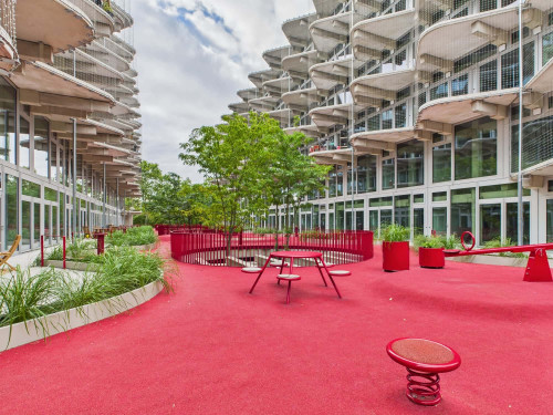 Shared apartment – Modern 2-room unit with balcony & fitted kitchen, 5 minutes to the U5