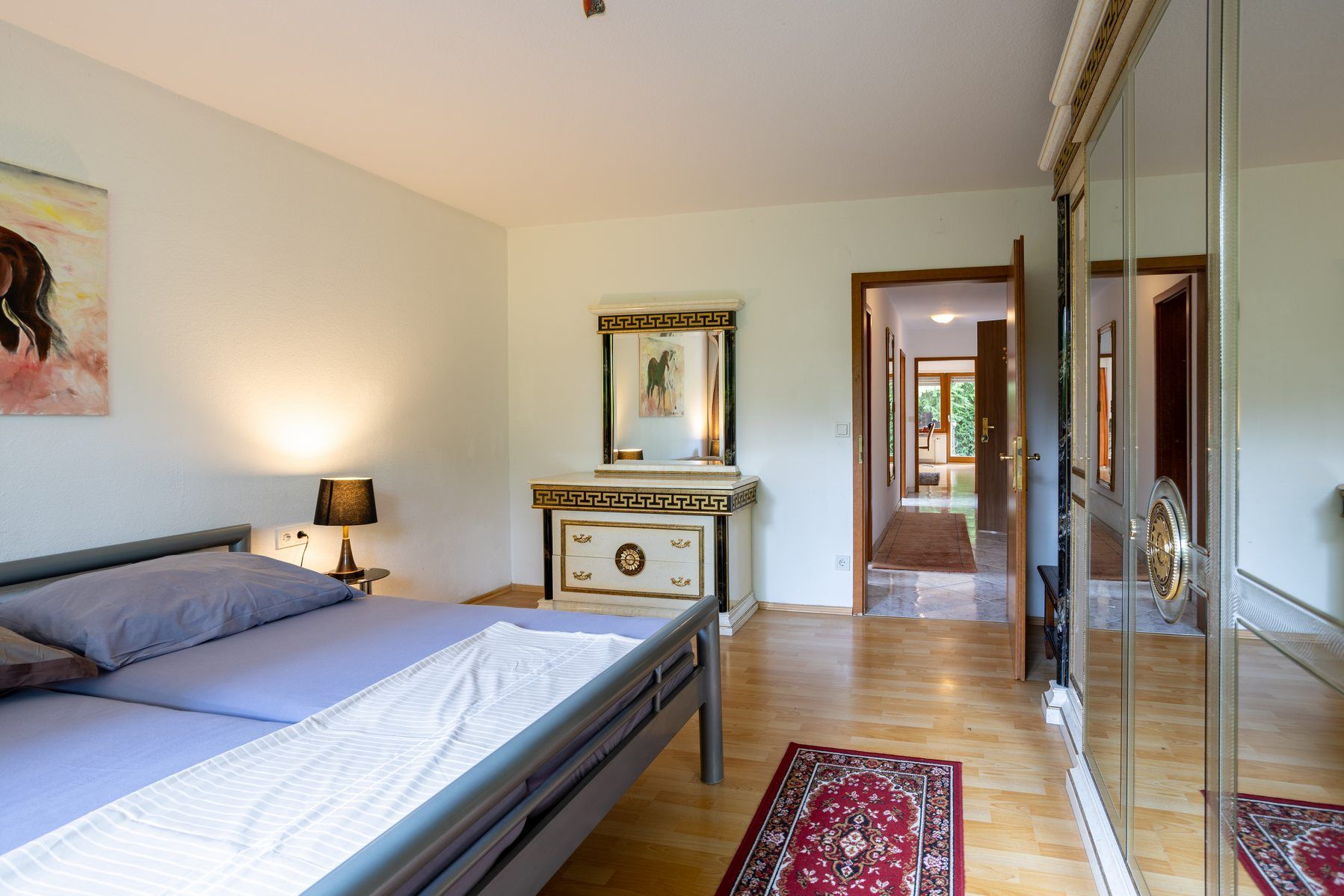  Lovely & Awesome Studio Located In Leonberg  -  Lovely & awesome studio located in Leonberg  - Gallery -  4