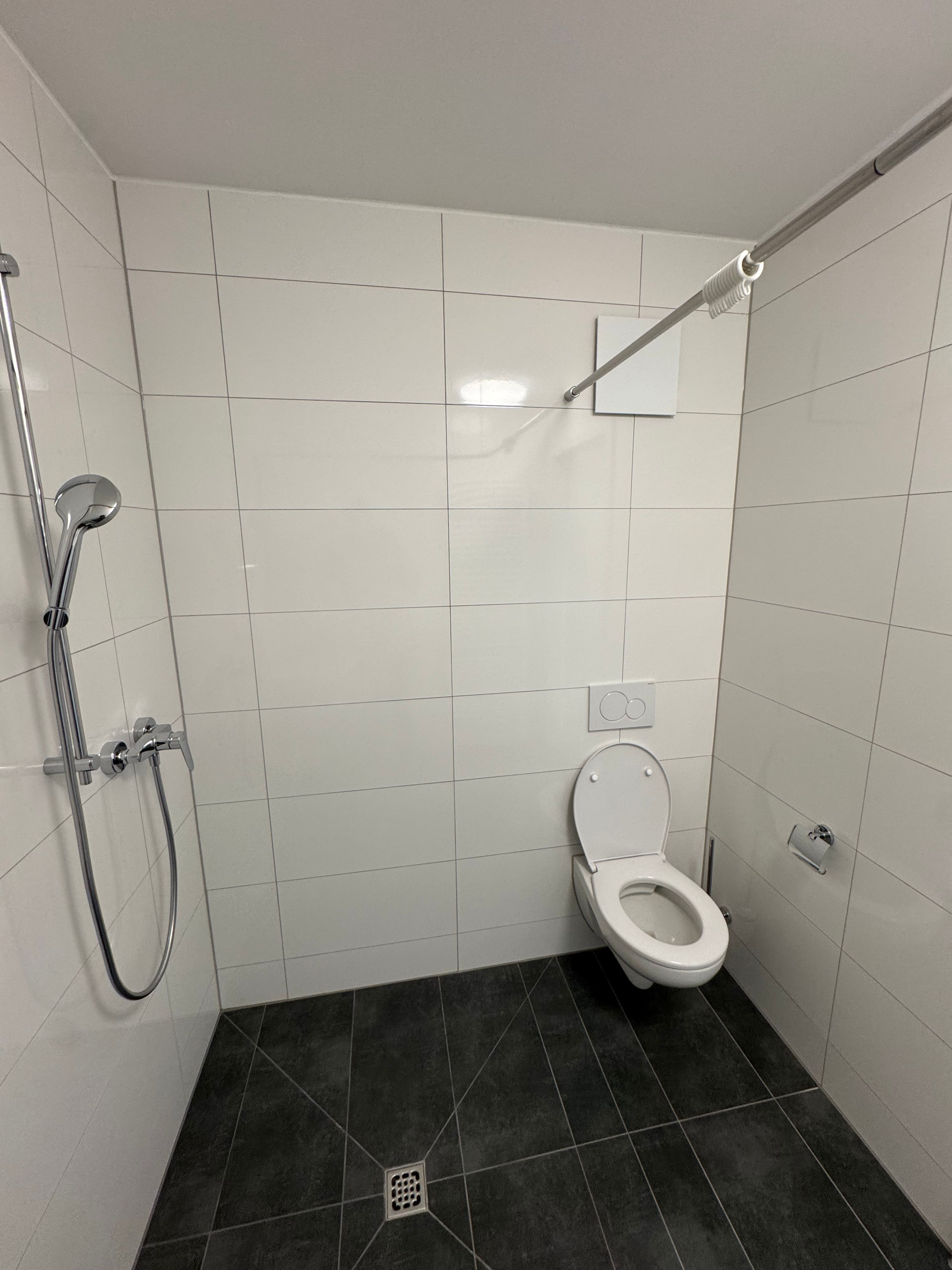 Modern New-Build Studio Apartment– Ideal For Students, Interns & Young Professionals | Erlangen-Süd - Modern New-Build Studio Apartment– Ideal for Students, Interns & Young Professionals | Erlangen-Süd - Gallery - 3