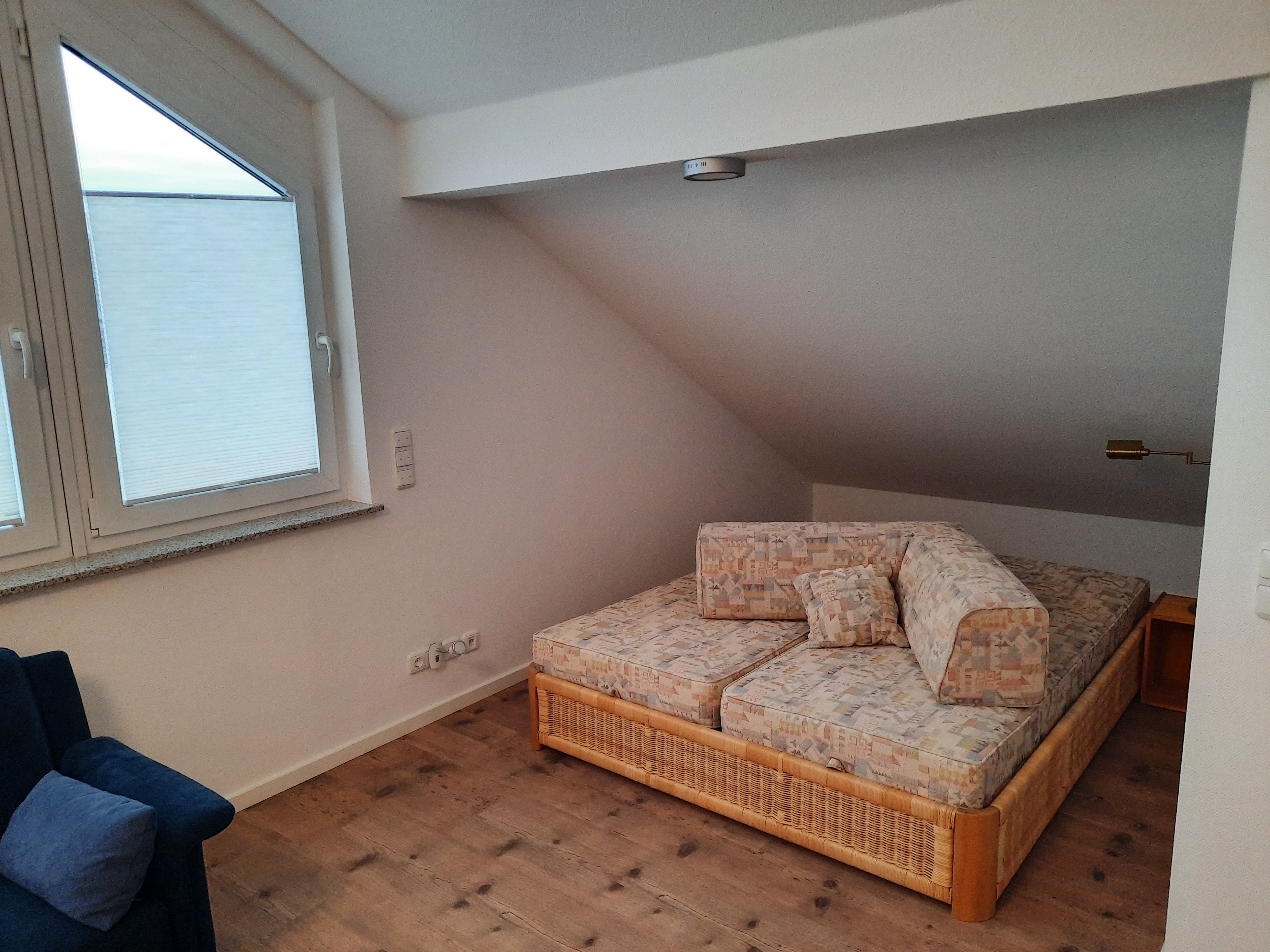  Elegant Retreat For Professionals – Furnished Designer Apartment In The Villa Colony (with Air Condi  -  Elegant retreat for professionals – Furnished designer apartment in the villa colony (with air conditioning)  - Gallery -  9