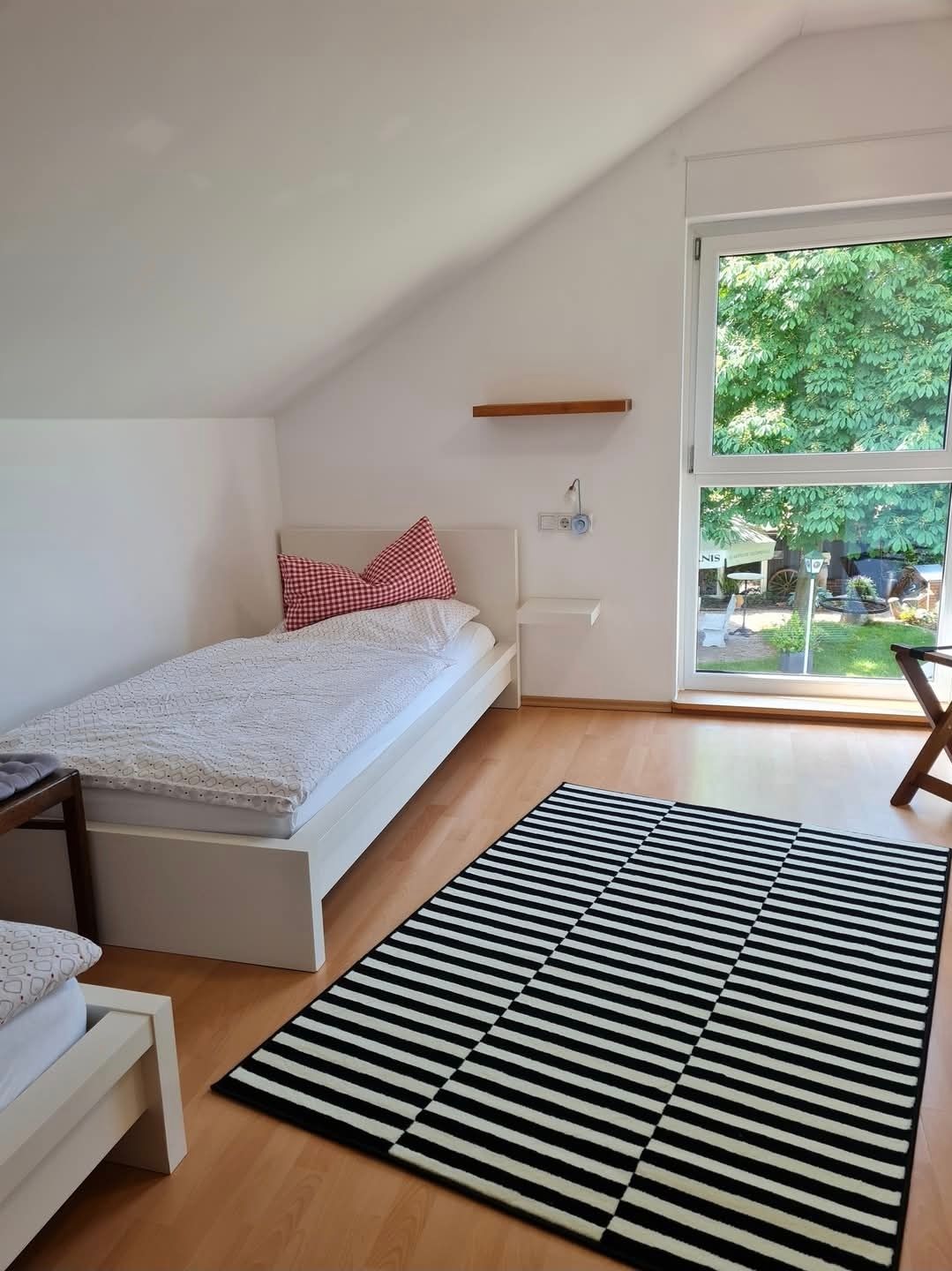 Neat & Great Home In Sachsenheim - 1
