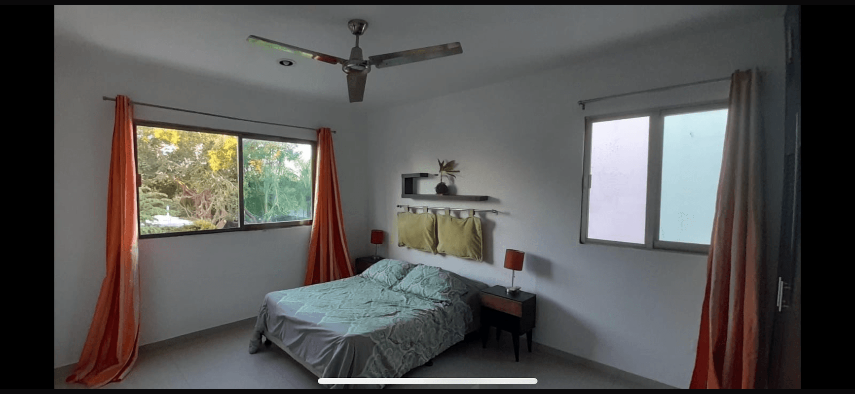 Upstairs 2nd Bedroom(Full Room) - 1