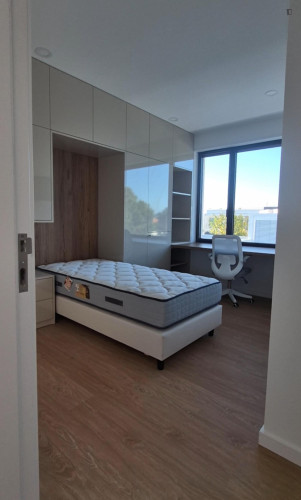 Cozy Single Bedroom ensuite close to University of Aveiro