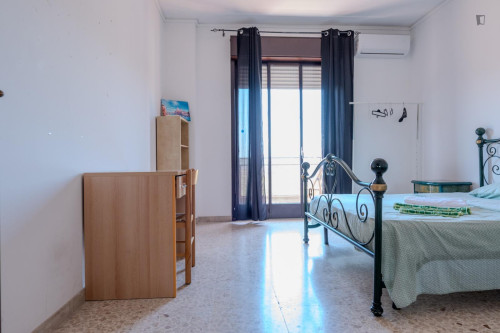 Bright double bedroom with balcony near the San Nullo metro
