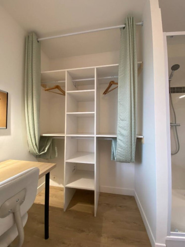 95m² Private room in a flatshare for 5 people