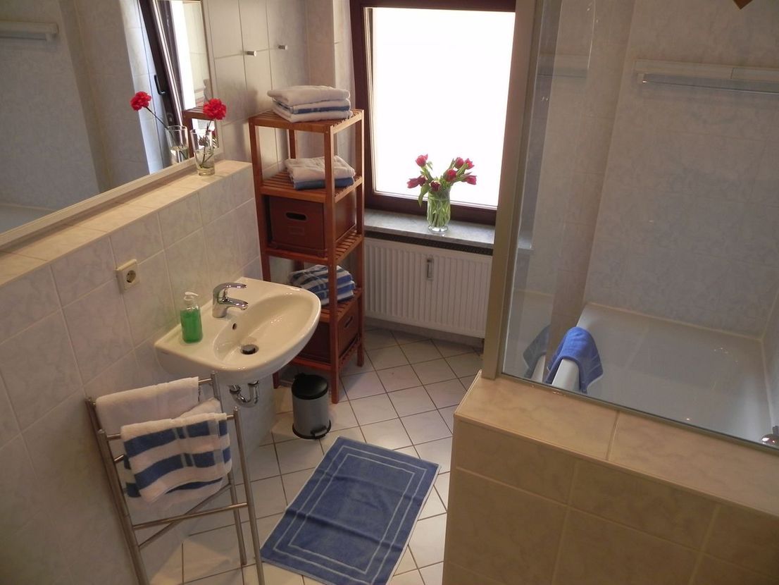 Central 3-Room Apartment In Leipzig – Ideal For Companies Including Washing Machine And Wi-Fi. - 1