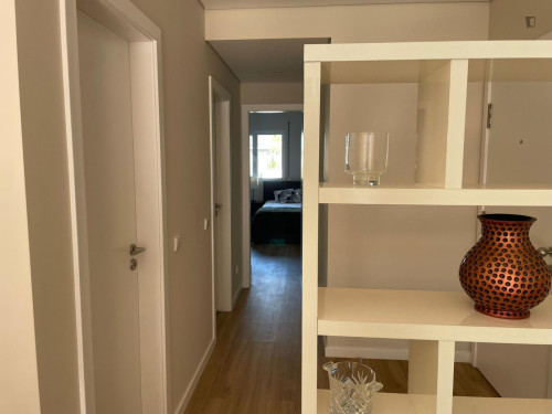 Lovely 2-bedroom apartment in Sacavém 