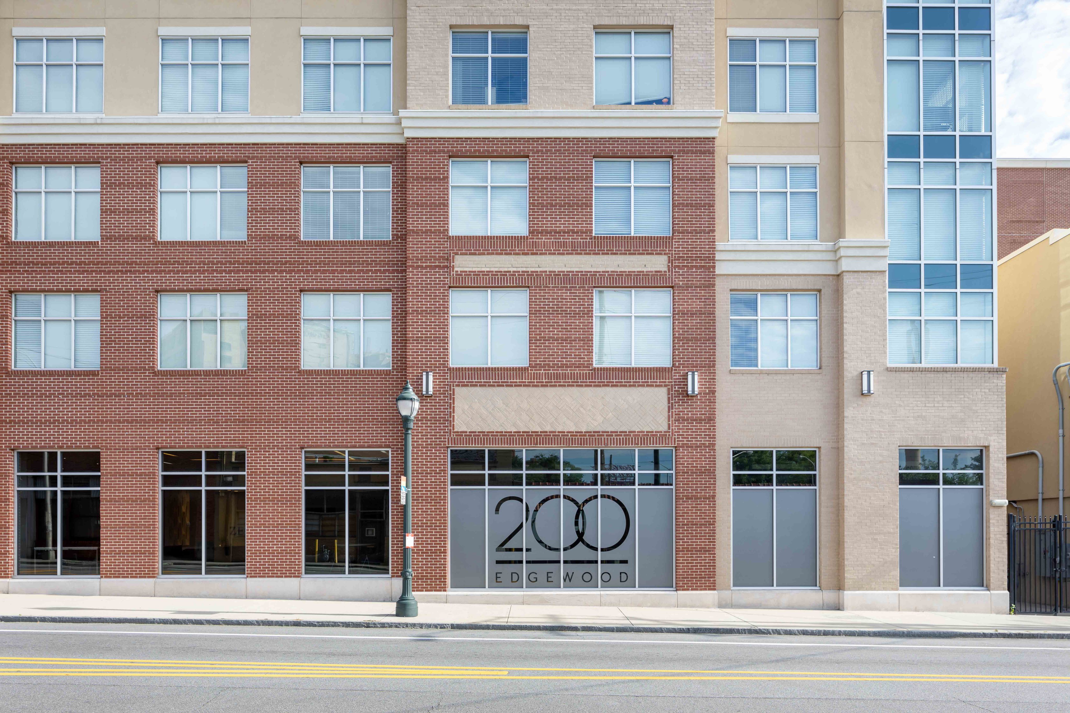 200 Edgewood | Student Housing