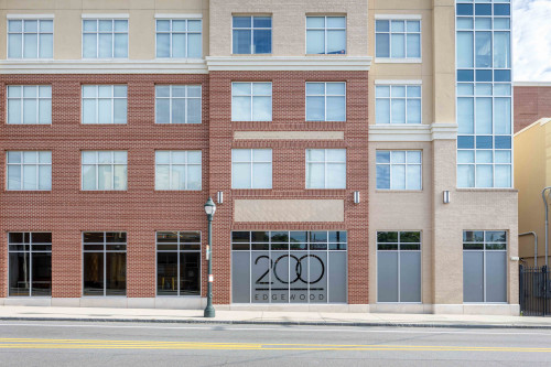 200 Edgewood | Student Housing