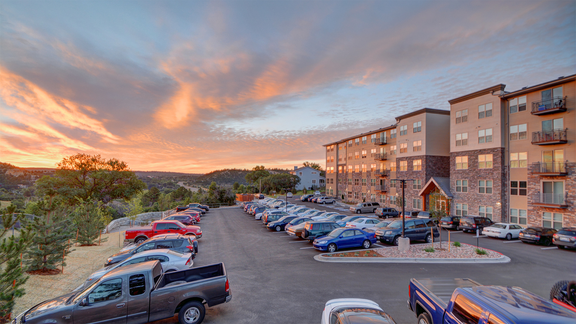 Lookout on Cragmor | Student Housing