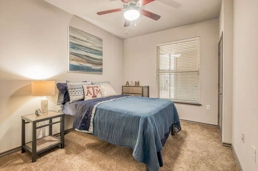  Ol Sarge  -  Cherry Street | Student Housing  - Gallery -  1