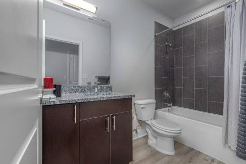 Vue on Walnut | Student Housing