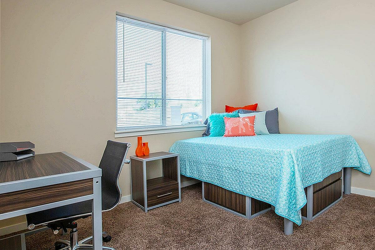 11 West | Student Housing