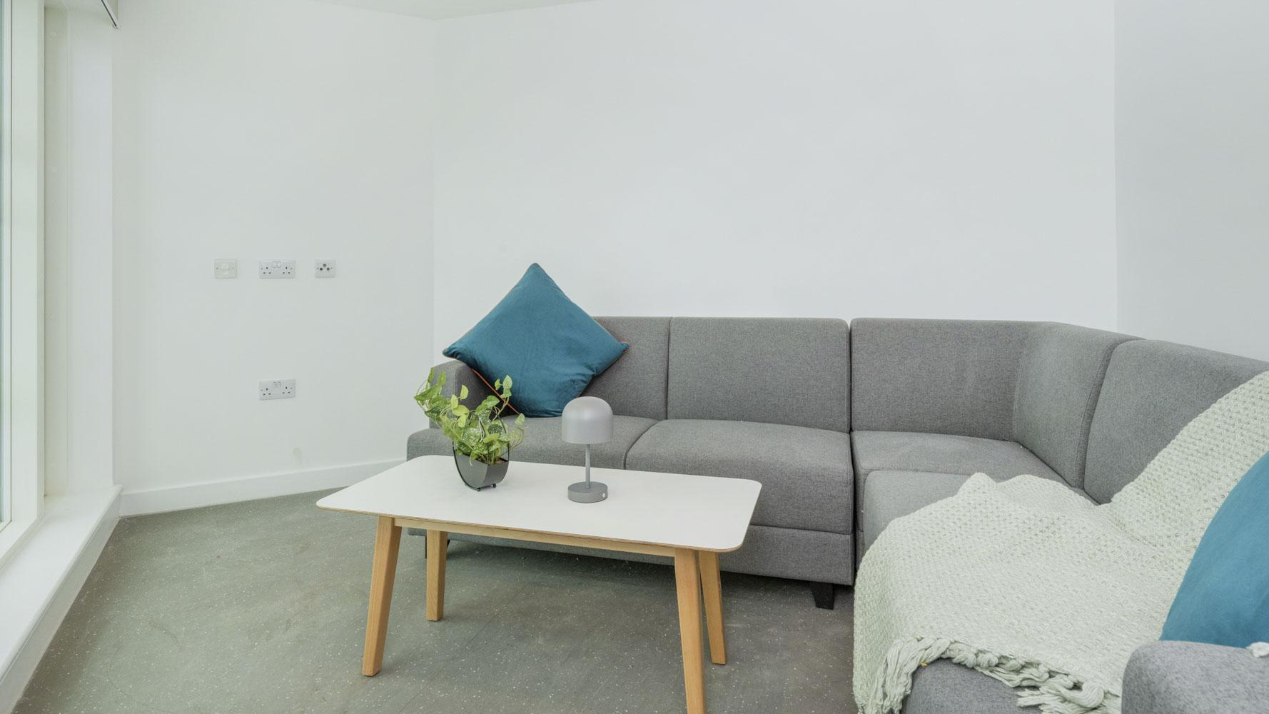 Classic 7-8 Bed En-Suite - 12