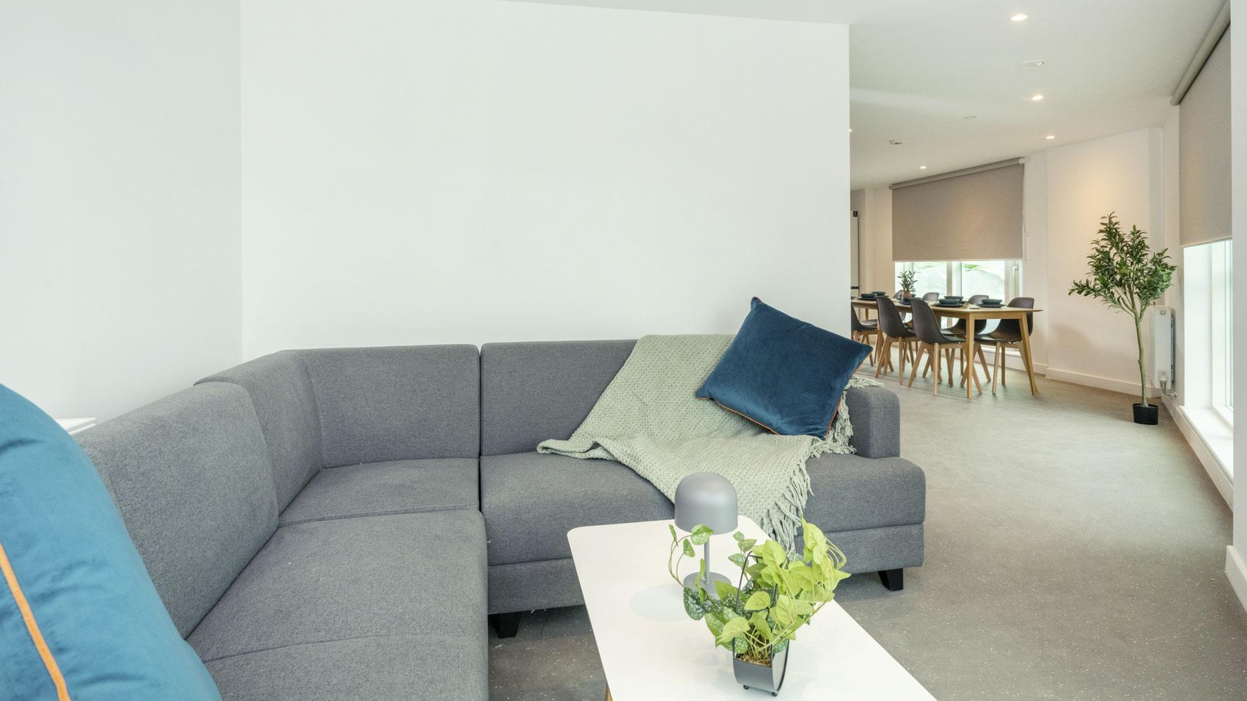 Classic 7-8 Bed En-Suite - 11