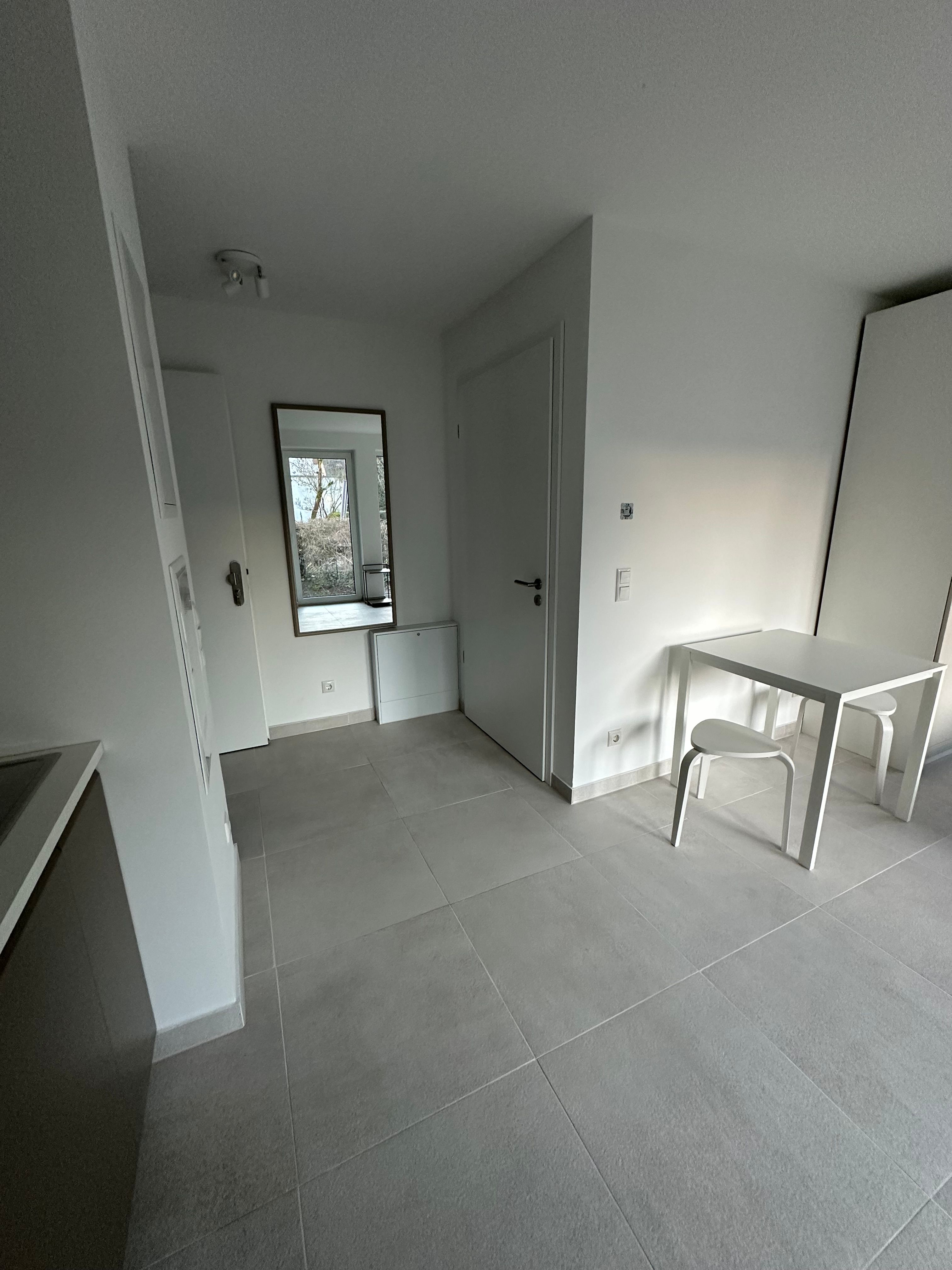  Brand-New Furnished Studio Apartment In A QNG-Certified Green Building In Kelsterbach  -  Brand-New Furnished Studio Apartment in a QNG-Certified Green Building in Kelsterbach  - Gallery -  3