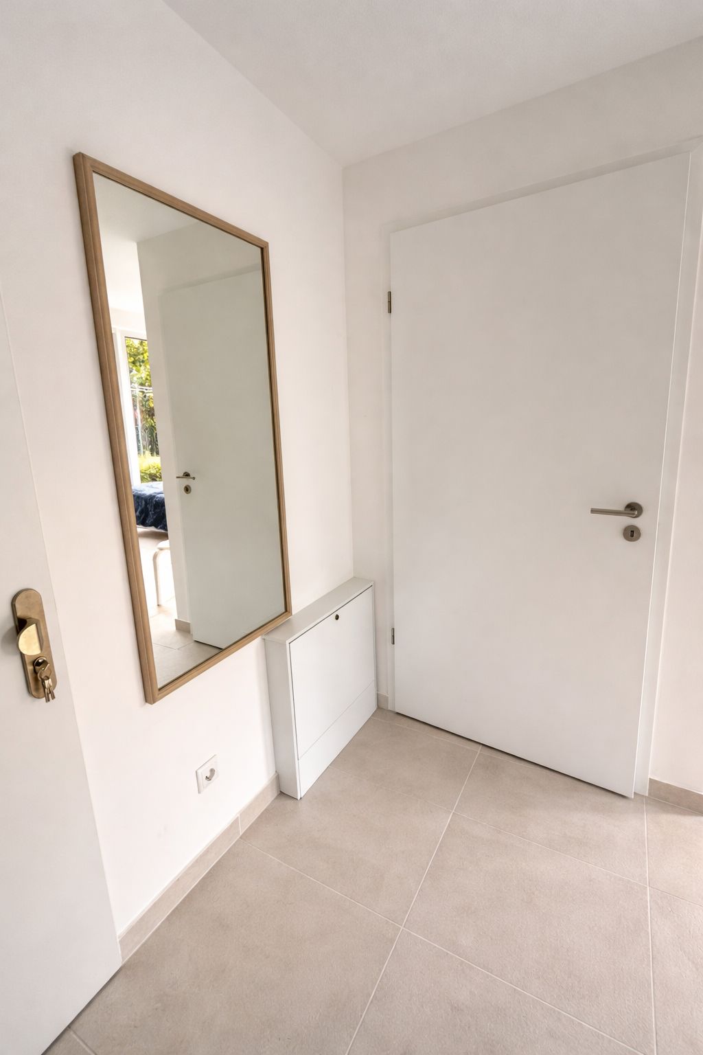  Brand-New Furnished Studio Apartment In A QNG-Certified Green Building In Kelsterbach  -  Brand-New Furnished Studio Apartment in a QNG-Certified Green Building in Kelsterbach  - Gallery -  2