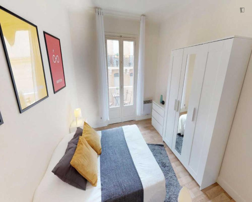 Charismatic double bedroom in Matabiau