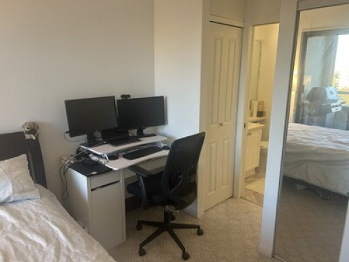 One furnished bedroom
