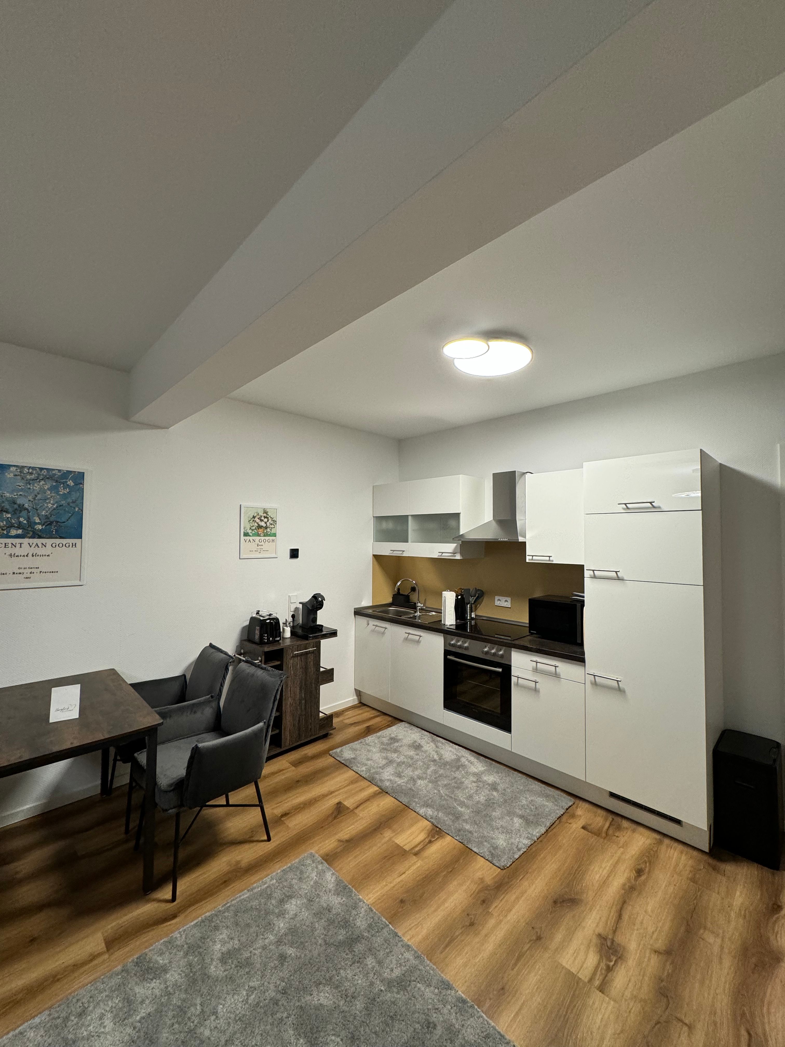  Stylish Living In The Heart Of Witten "Apt. 3"  -  Stylish Living in the Heart of Witten "Apt. 3"  - Gallery -  9
