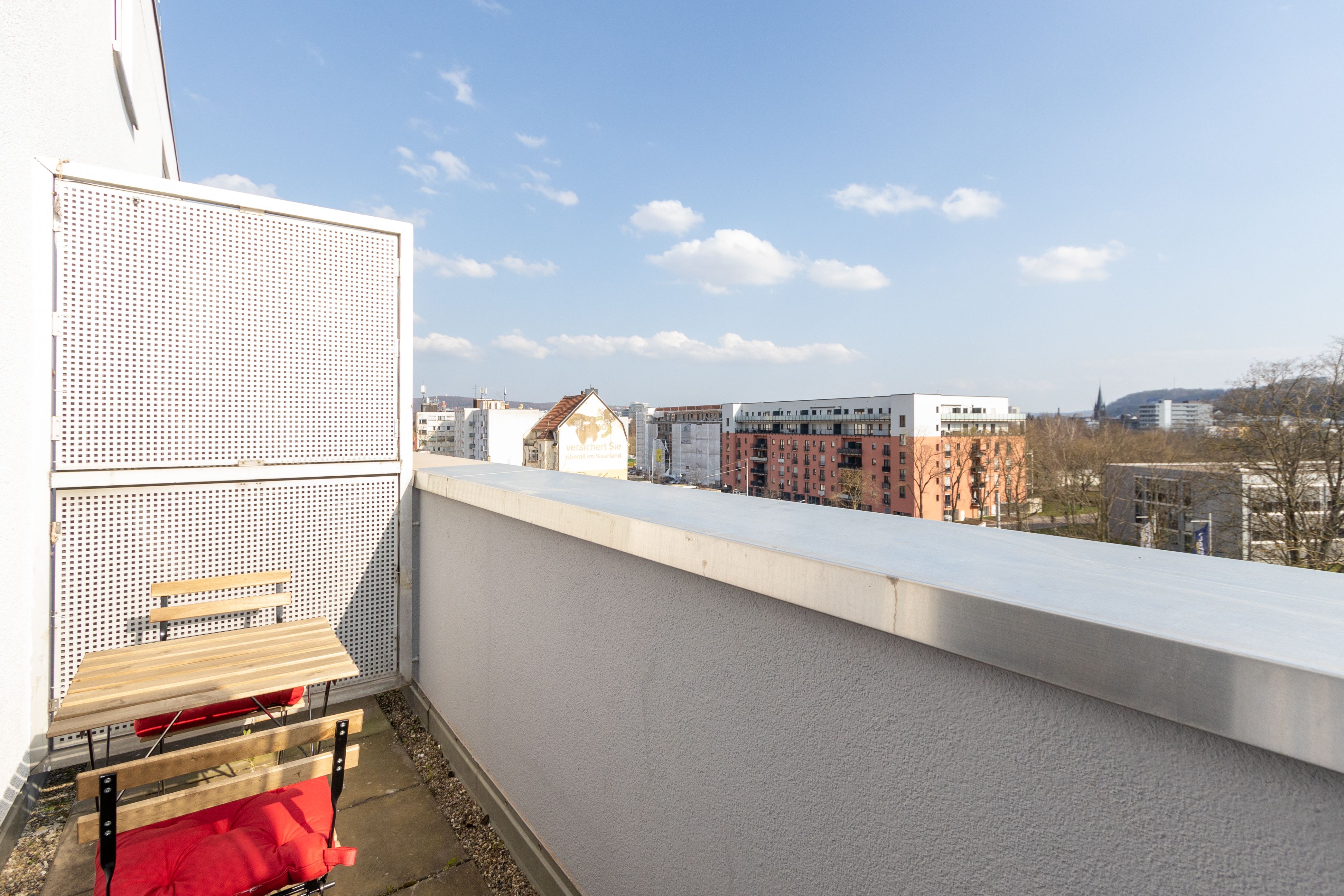  Chic Central Maisonette Apartment With City Views  -  Chic central maisonette apartment with city views  - Gallery -  3