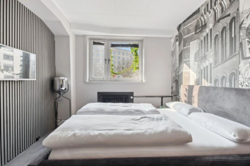 The Room.44 Room with Shared Bathroom  - Gallery -  2