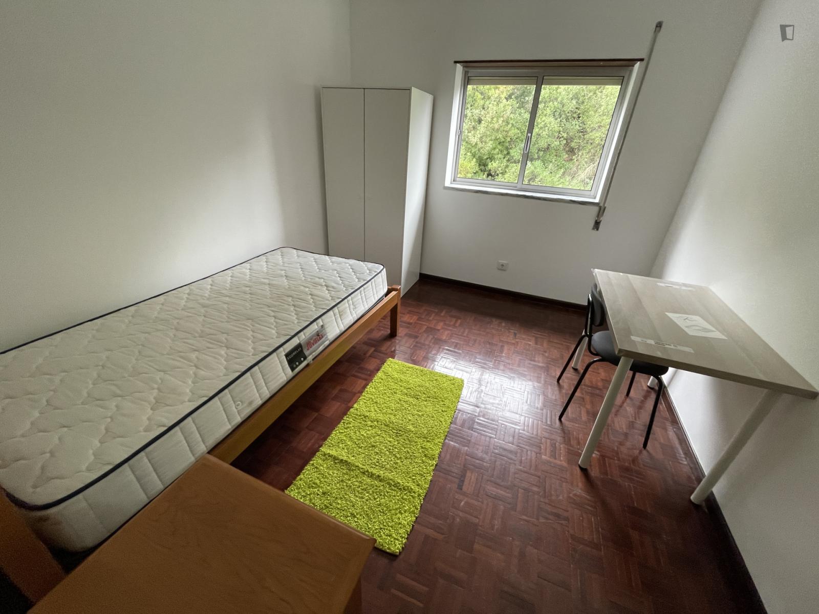 Cozy Single Bedroom Close To Coimbra University - Cozy Single Bedroom close to Coimbra University - Gallery - 1