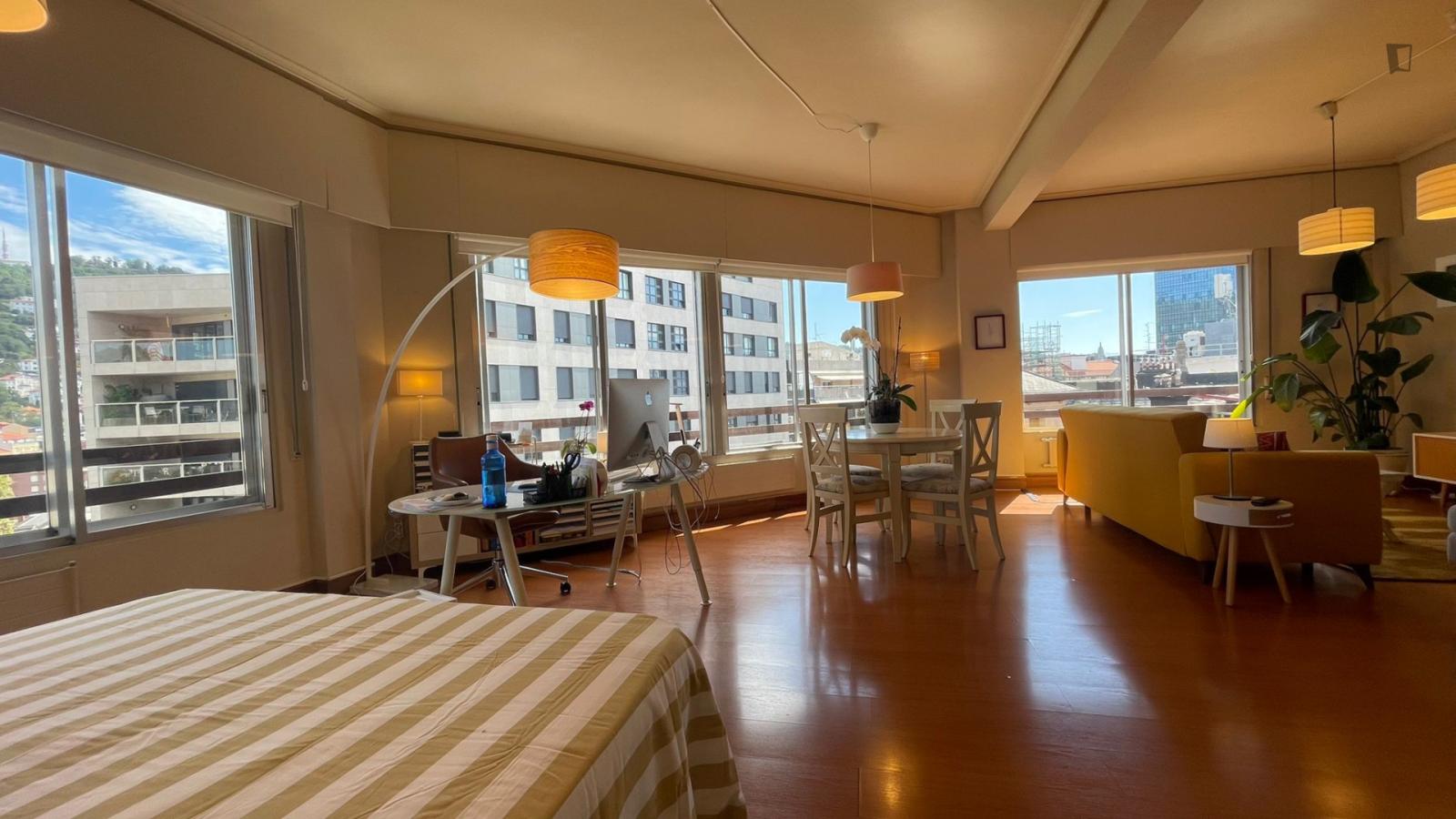 Double Bedroom In 3-Bedroom Apartment - Double bedroom in 3-bedroom apartment - Gallery - 1