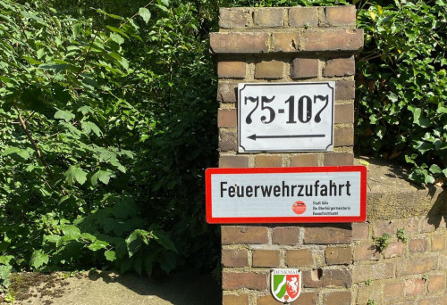 Neat, cute apartment, Köln