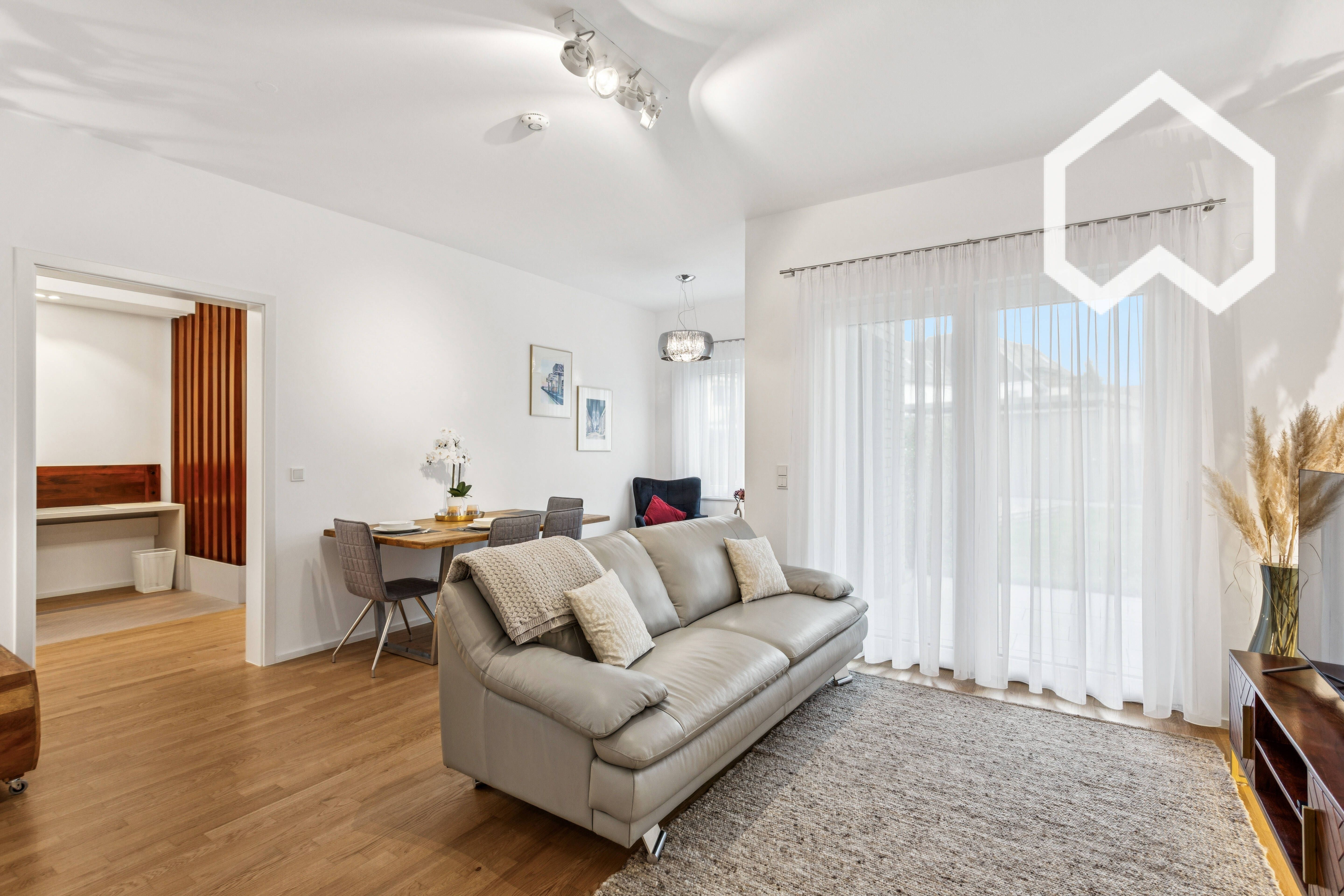  Modern Loft In Troisdorf  -  Modern loft in Troisdorf  - Gallery -  8